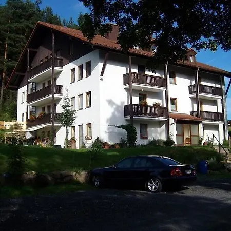 Auf Einem Reiterhof 公寓 *